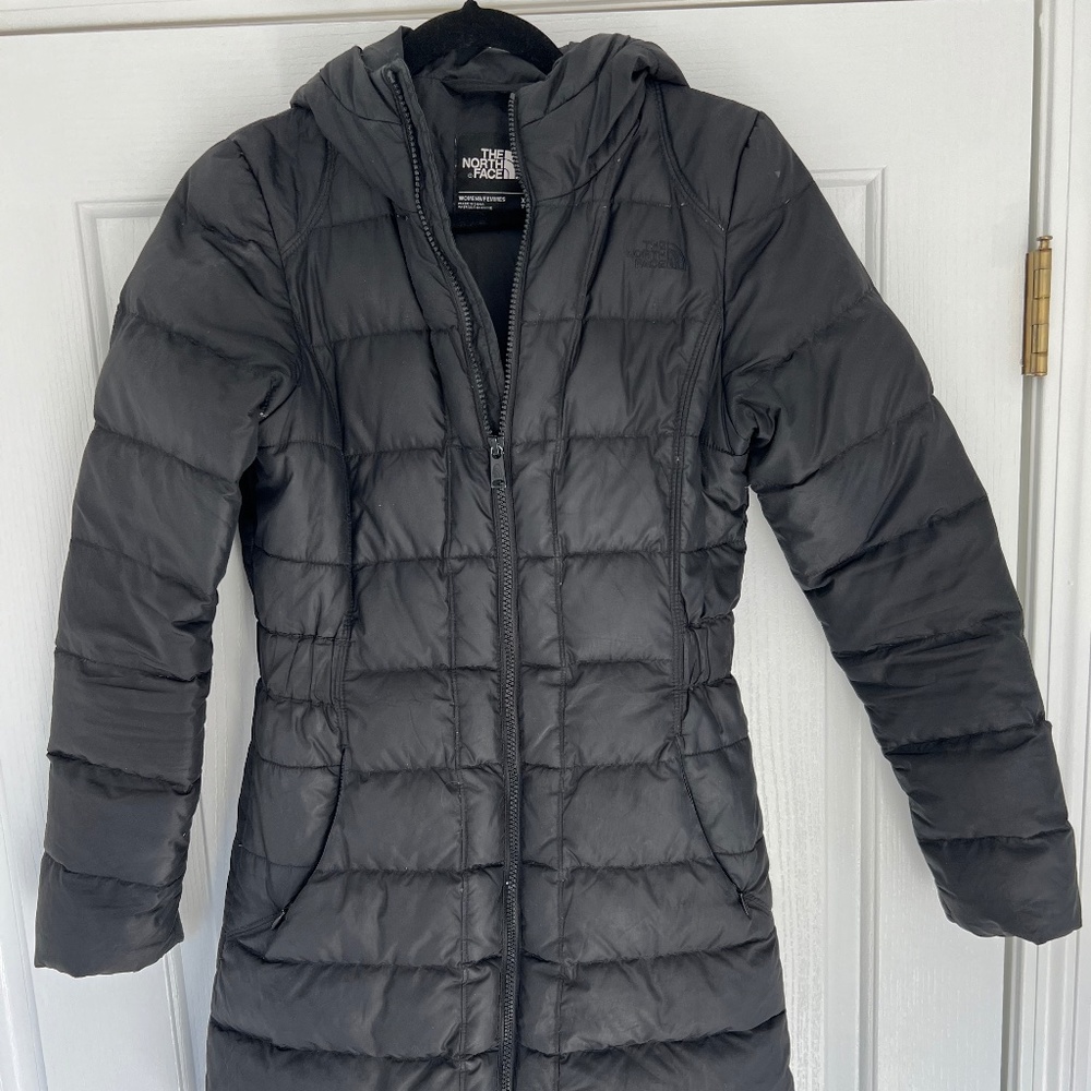 North Face Puffer Jacket (Black Size XS)